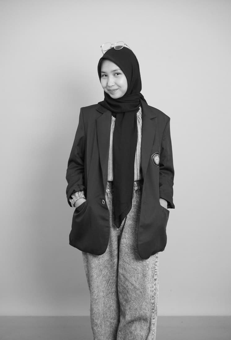 Portrait of Adzkia Diandra, Co-founder & COO of Learn 2 Love